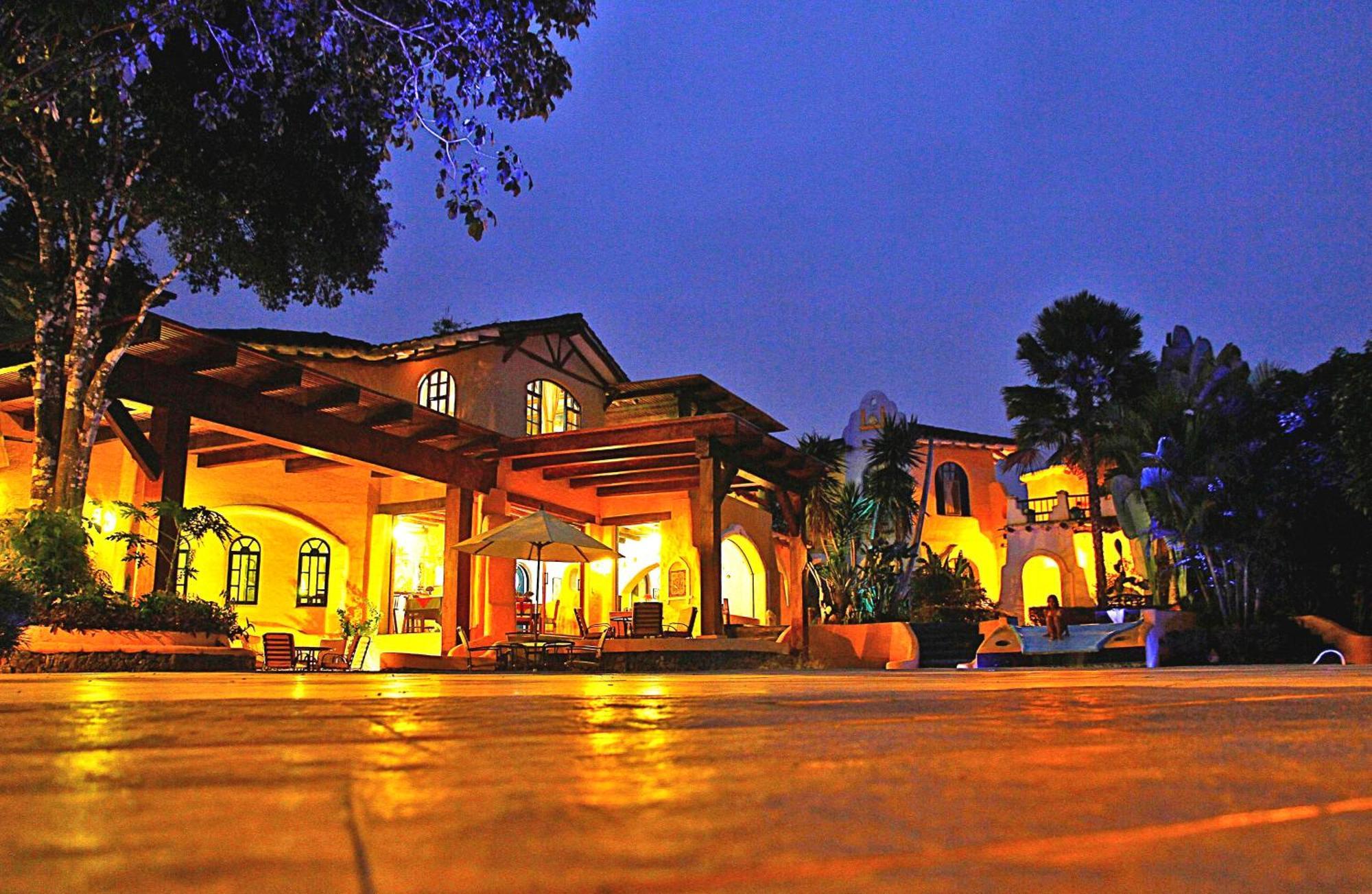 Mantaraya Lodge Puerto Lopez Exterior photo
